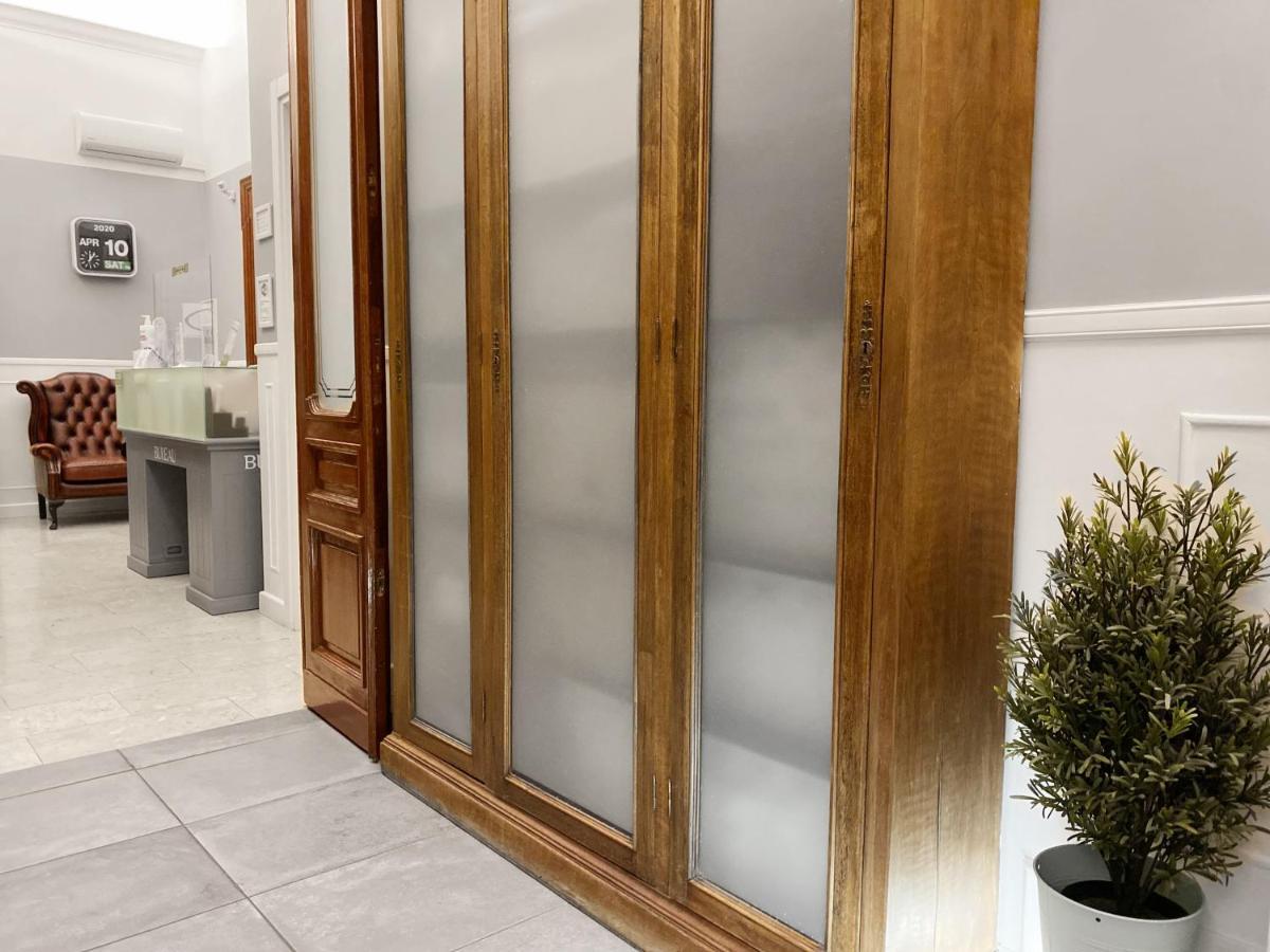 Piazza Bovio 22 Guest house Naples