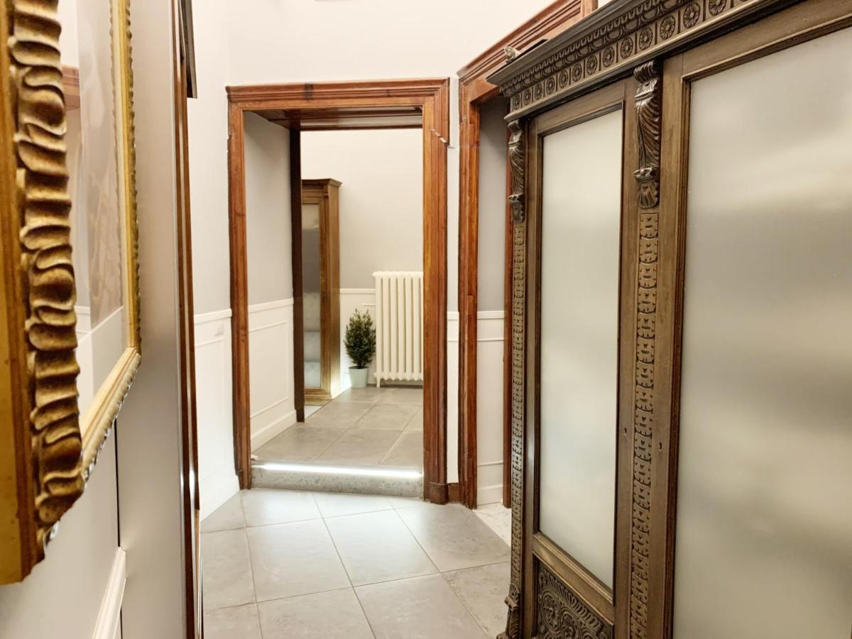 Guest house Piazza Bovio 22 3*