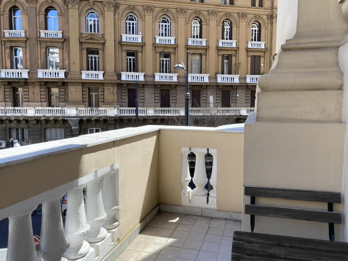 Piazza Bovio 22 Guest house Naples