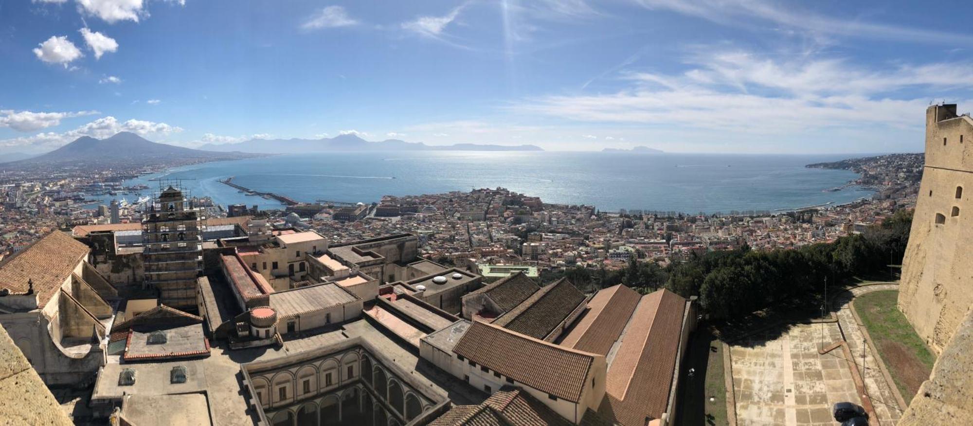 Piazza Bovio 22 Affittacamere